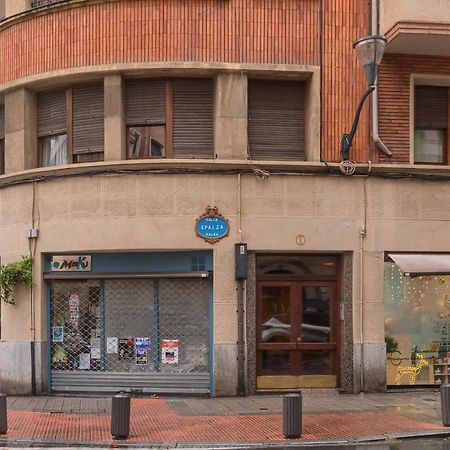 Encanto Y Confort En Calle Epalza - Tu Familia En El Corazon De 빌바오 외부 사진